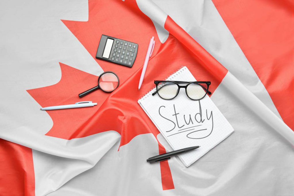 مدارک لازم برای پذیرش و ویزای تحصیلی کانادا